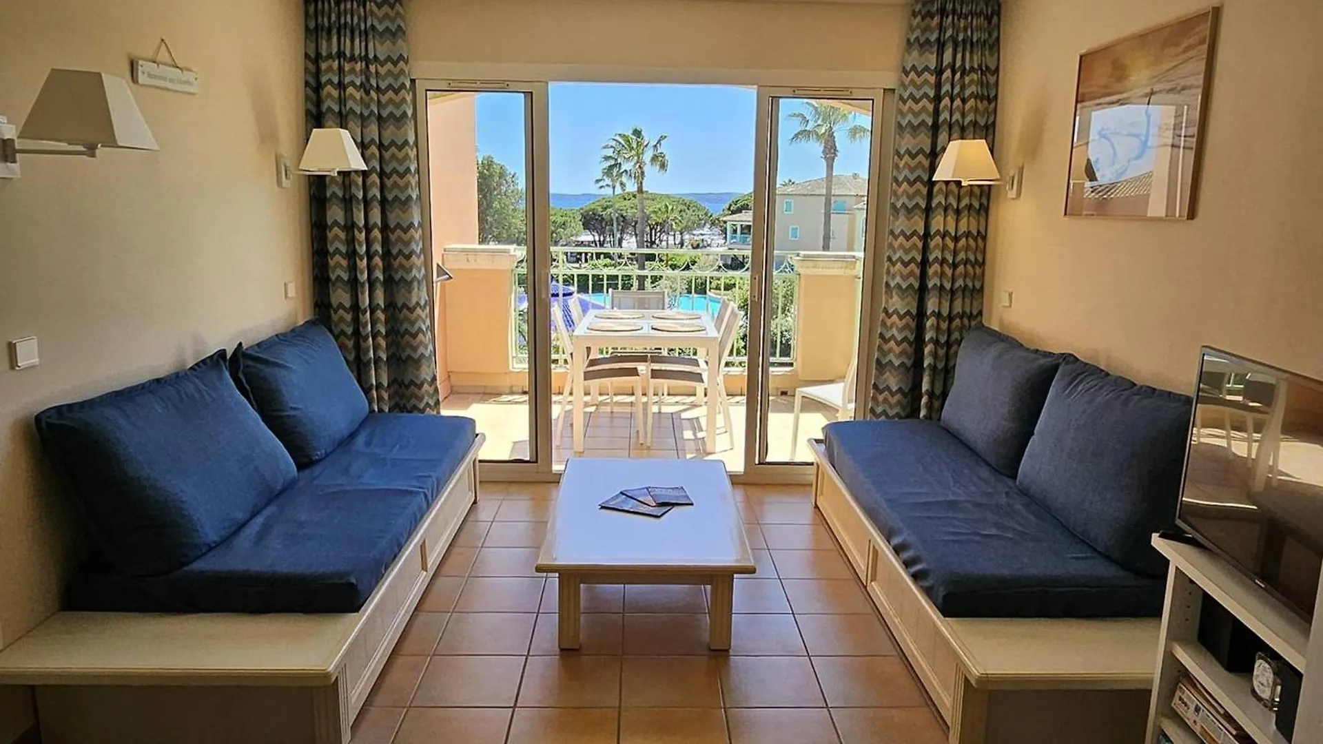 T2 Climatise A 100M De La Mer Avec Piscine Et Parking - Fr-1-768-88 La Garonnette-Plage France